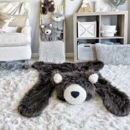 Brown Grizzly Bear Rug in Faux Fur For Woodland Nursery - thumbnail 1