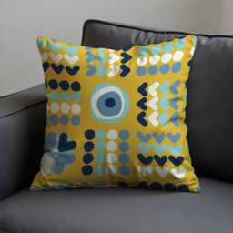 Modern Geometric Cushion Cover, Yellow Evil Eye Heart Pillow Playful Abstract Throw Case, Bold & Colorful Home Decor - thumbnail 4