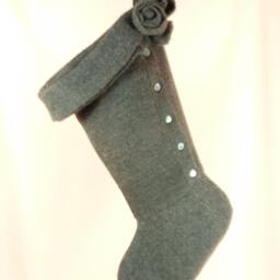 Christmas Stocking Grey Felt Felted Wool Merino Ooak Roses Flowers Kenar Recycled Repurposed Upcycled 586 - thumbnail 2