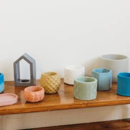 Handmade Vintage-style Container - Geometric Cement Holder Classic Concrete Planter - thumbnail 3