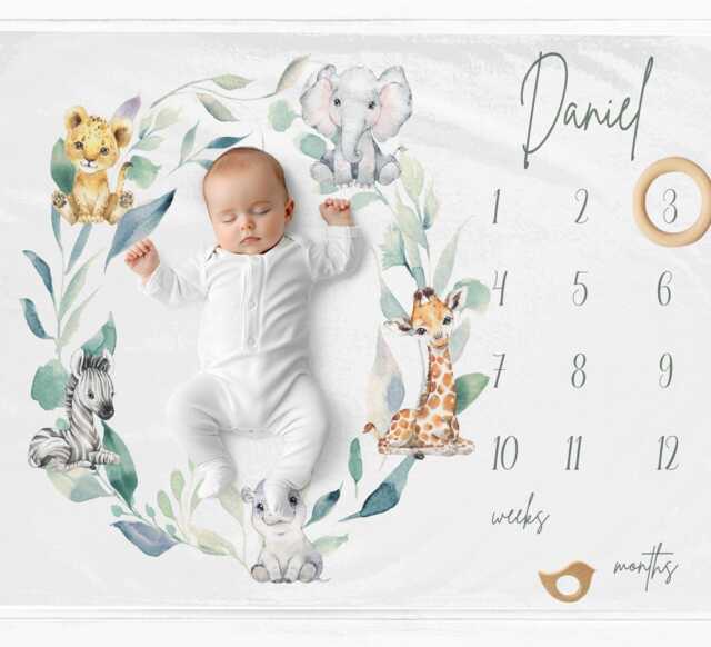 Safari Milestone Blanket Personalised, Custom Month Baby Mat, Monthly Photo Gift, Personalised - image 1