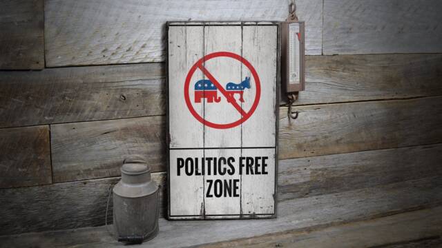 Politics Free Zone, No Discuss Politics, Sign, Politic Wooden Sale Decor, Wall Decor - Old Signs - image 1