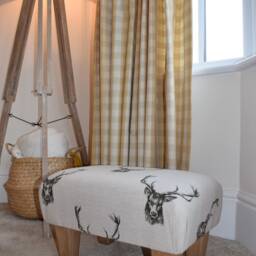 Small Stag Head Footstool - Straight Waxed Legs 46cm X 31cm 27cm - thumbnail 2