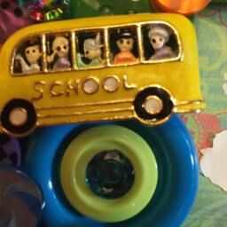 Back To School ~ Button Frame in Bright Colors Gift For Her School Photo First Day Of Student 4x6 - thumbnail 2