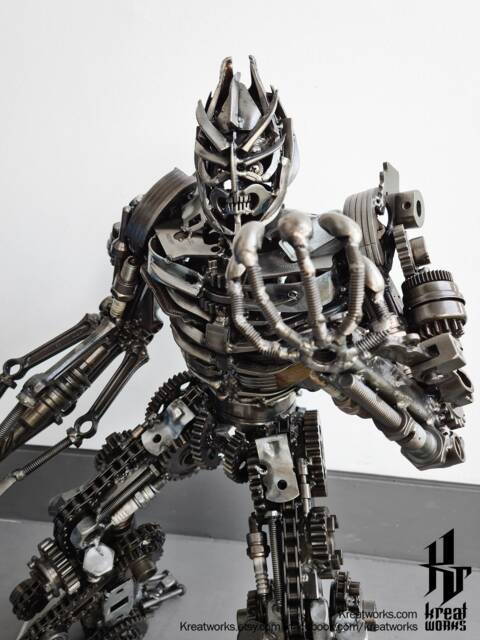 Recycled Metal Dreaded Robot - Medium Item - image 1