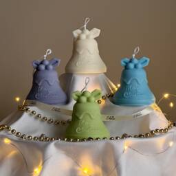 Handmade Christmas Bell Soy Candle - Holiday Home Decor - thumbnail 1