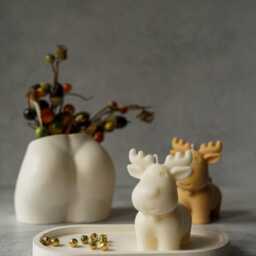 Christmas Gift Set - Soy Wax Santa & Reindeer Candles, Trinket Tray - thumbnail 4