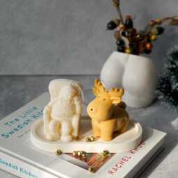 Christmas Gift Set - Soy Wax Santa & Reindeer Candles, Trinket Tray - thumbnail 3