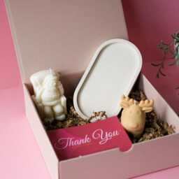 Christmas Gift Set - Soy Wax Santa & Reindeer Candles, Trinket Tray - thumbnail 2