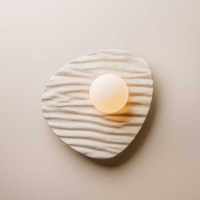 Speckled Cream Matt Towan Wall Light in Ceramic & Oak - image 1