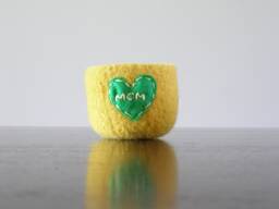 "Felted Ring Bowl - Bright Yellow Wool With Green Heart & ""Mom" - thumbnail 1