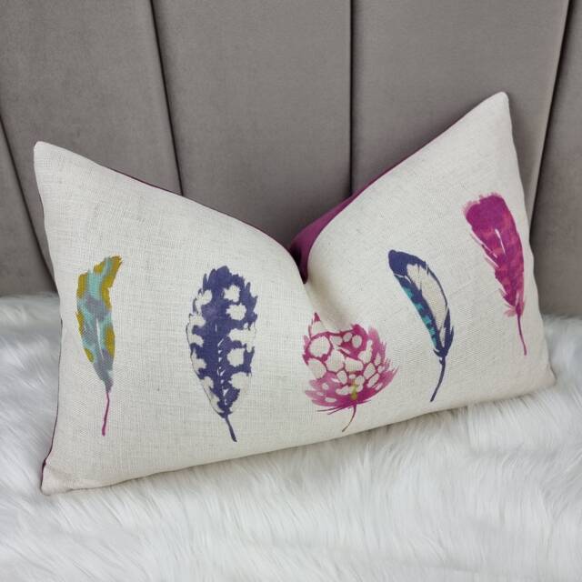 Pillow Cover Harlequin Limosa Cushion Cover, Logan/Raspberry Linen Blend Reverse Velvet Pink Cherise - image 1