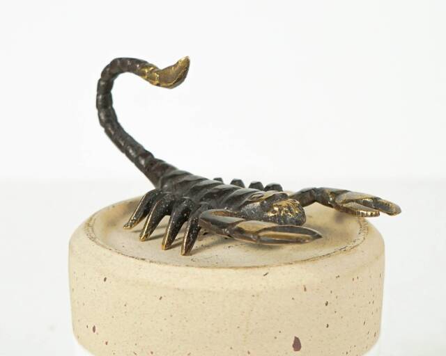 Scorpion Figurine, 3 - image 1