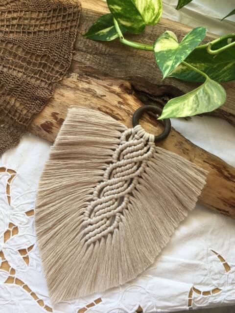 Sand Beige Feather Wall Hanging - Tapestry Art Bohemian Bedroom Living Room Scandi Home Interior D??cor - image 1