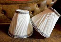 Pearly White Crossed Pleated Lampshade