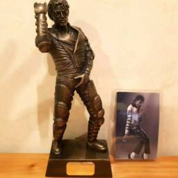 Michael Jackson Figurine, Limited Edition Bronzed Statue With Collectors Card - thumbnail 2