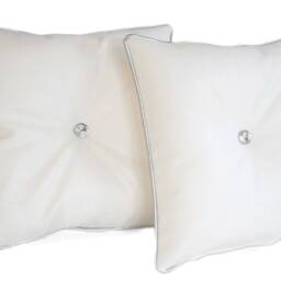 "2 White Faux Leather With Filler Pads Cushions Silver Piped & Crystal Buttons 16"" 18"" 20" - thumbnail 2