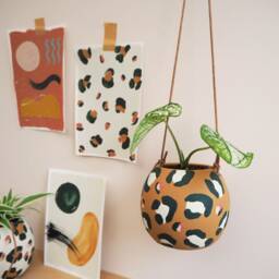 Leopard Print Round Hanging Plant Pot - thumbnail 2