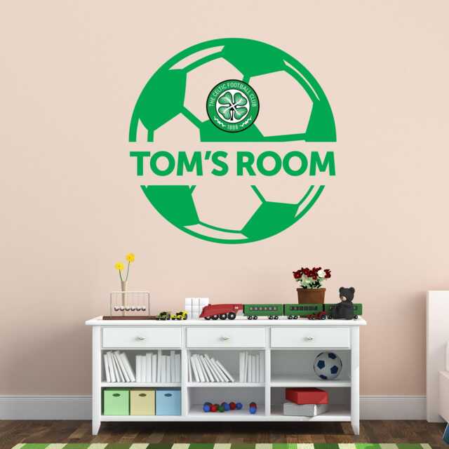 Celtic Football Club - Personalised Ball & Crest - image 1