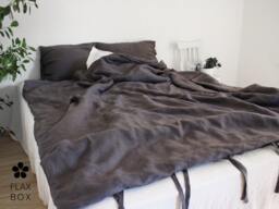 100% Linen Dark Grey Bedding Set, Duvet Cover & 2 Pillow Cases Included