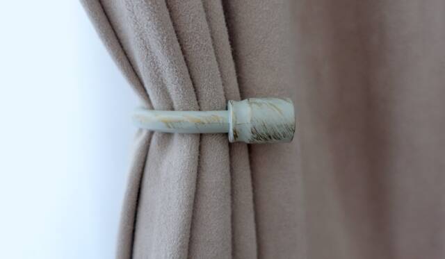 "Vintage White " - image 1