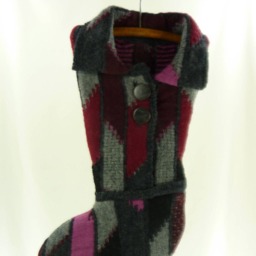 Christmas Stocking Wool Felt Ooak Cherry Lewis England Quilted Buttons Pink Grey Burgundy Recycled Repurposed Upcycled 795 - thumbnail 2