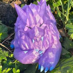 Purple Crystalline Druid Cat 3D Printed Figure 15cm - thumbnail 2