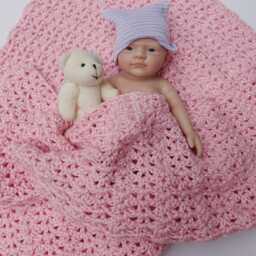 Pink Crochet Baby Blanket Soft Acrylic Newborn Blanket - thumbnail 3