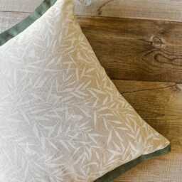 Flanged Linen Pillow Case in Gray White Botanical Pattern/Contrast Color Flanged Linen Cover/Decorative Sham/ - thumbnail 2