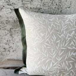 Flanged Linen Pillow Case in Gray White Botanical Pattern/Contrast Color Flanged Linen Cover/Decorative Sham/ - thumbnail 3