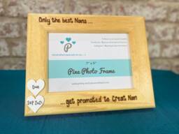 New Grandparents Gift - Only Best Nans Get Promoted To Great Nan Personalised Pine Wood Photo Frame 7x5 - thumbnail 1