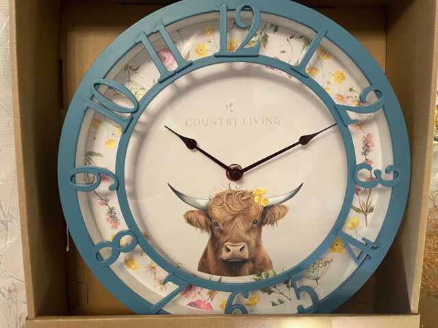 Highland Cow Clock - image 1