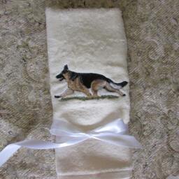 German Shepherd Gaiting Embroidered Hand Towels - thumbnail 2