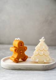 Gingerbread Men Soy Wax Candle - Christmas Home Decor - thumbnail 1