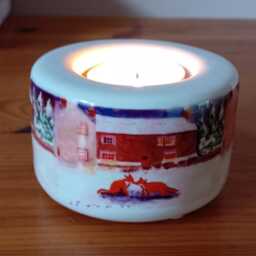 Kissing Foxes Under A Christmas Moon Tealight Candle Holder - Ceramic Hand Printed - thumbnail 2