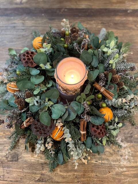 Farmhouse Candle Christmas Wreath, Candles Traditional Centrepiece, Wreath For Table, Candle - image 1