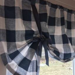 Blue & White Buffalo Check Tie Up Shade Designer Valance - thumbnail 3