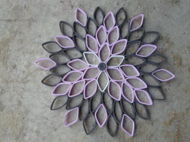 Handmade Dahlia Flower Wall Art Geometric Ombr?? Paper Quilling - image 1