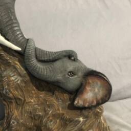 Moma & Baby Elephants - thumbnail 3
