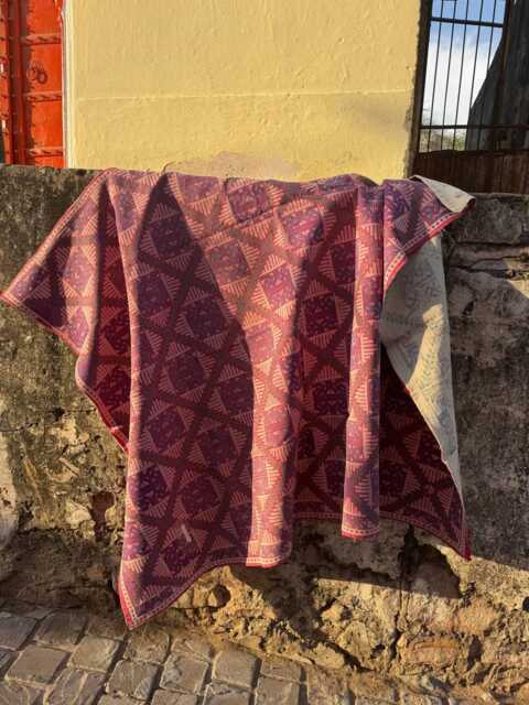 Indian Hand Embroidered Kantha Throw Carpet Design Vintage Style Soft Furnishing - image 1