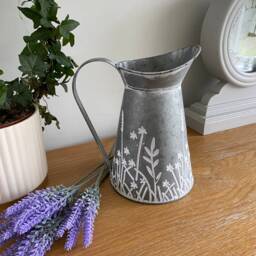 Vintage Rustic Metal Jug Flower Vase Pitcher Shabby Chic Planter 22cm Free Postage - thumbnail 2