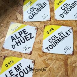 D213 Les Deux Alpes - Diamond Shaped Metal Sign Vintage Worn Rusty Look Print Le Tour Altitude Marker Cycling Ski - thumbnail 3