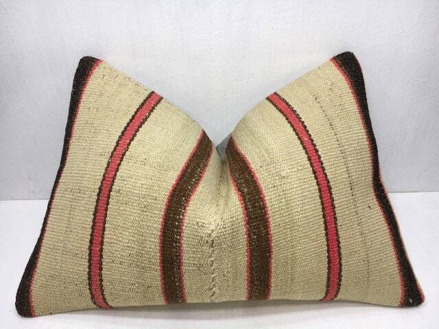 Vintage Turkish Kilim Pillow Cover, Handwoven Lumbar Cushion - 16x24 - image 1