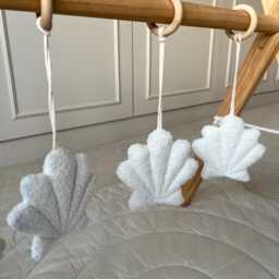 Baby Play Gym Accessories Boucle Shells Hanging Seashell Sensory Set Activity Centre Props Neutral Toys - thumbnail 2