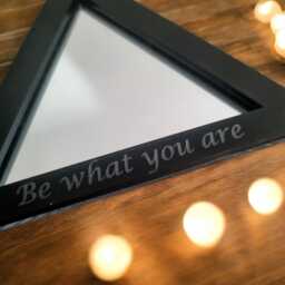Triangular Acrylic Mirror With Color Frame & Hooks - thumbnail 2