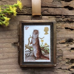 Otter Ornament - Gift Home Decor Stamp Wall Art Picture Charm Love - thumbnail 1
