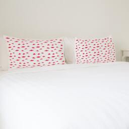 Pillow Case, Bedding, Lily Lips - thumbnail 3