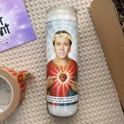 Saint Nicolas Prayer Candle - Scented Vegan Soy Wax - thumbnail 3