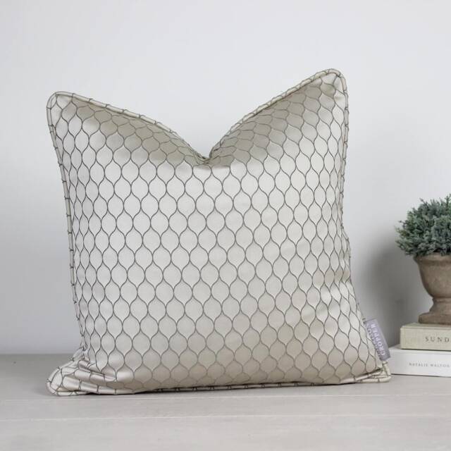 Neon Sand Beige Honeycomb Patterned Cushion - image 1