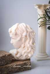 Handmade Medusa Candle Greek Goddess Art, Eco-Friendly Soy & Bee Wax - thumbnail 1